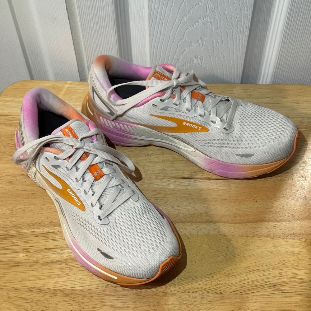 Brooks Adrenaline GTS 23 Womens 9.5 Running Shoes White Orange Pink 1203811B117